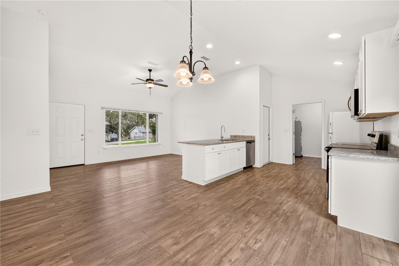 6255 Se 165th Ct Property Photo 13