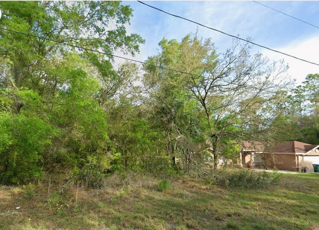 8280 N Galena Ave Property Photo 2