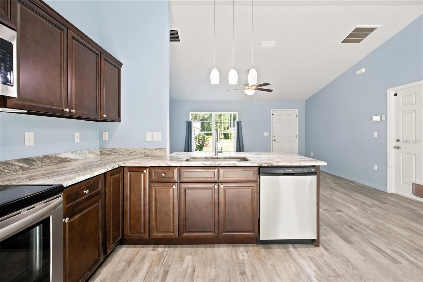 19056 Saint Benedict Dr Property Photo 11
