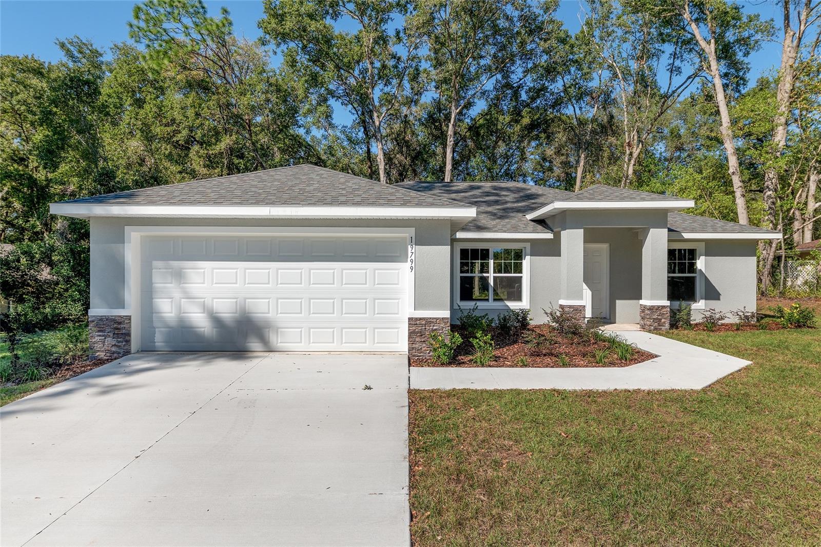 10070 Sw 192nd Cir Property Photo 1