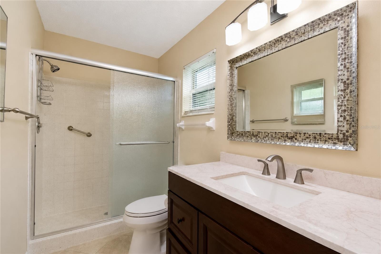 8702 Sw 94th St #e Property Photo 14