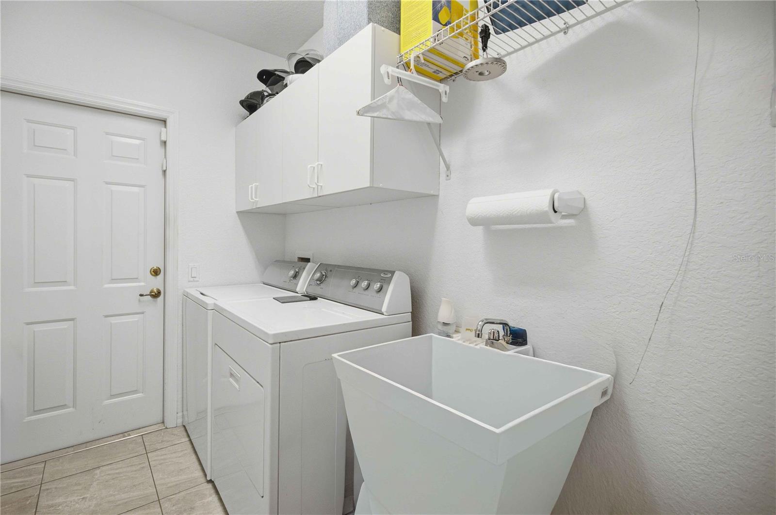 10062 Sw 190th Ct Property Photo 14