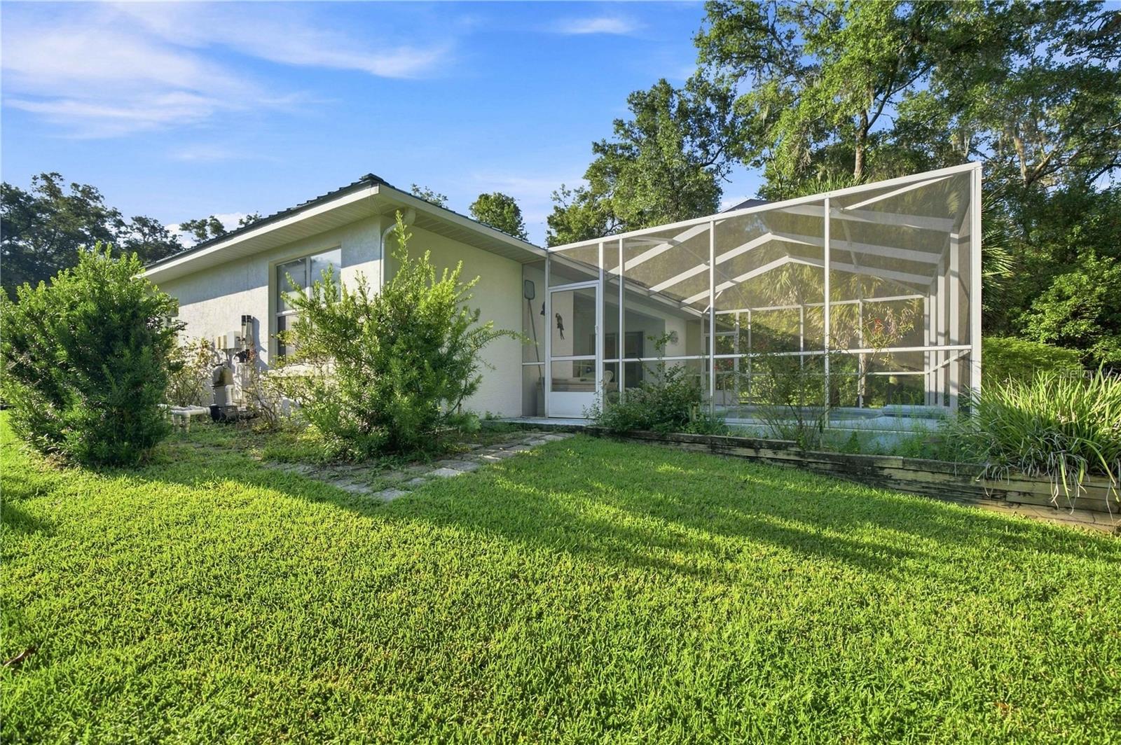 10062 Sw 190th Ct Property Photo 25