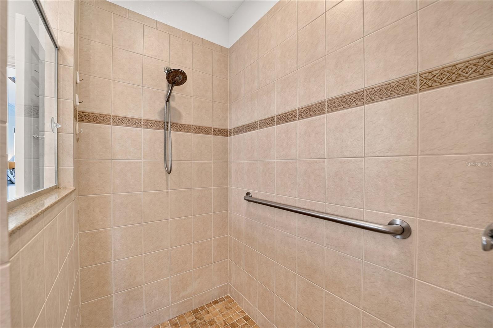 914 Se 43rd St Property Photo 39