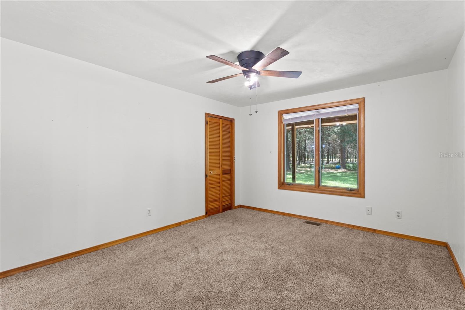5581 Ne 157th Ter Property Photo 18