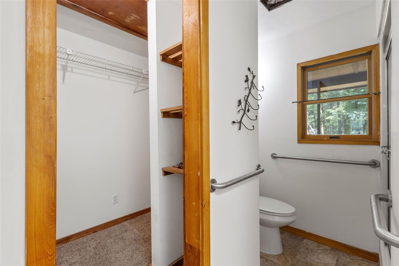 5581 Ne 157th Ter Property Photo 25