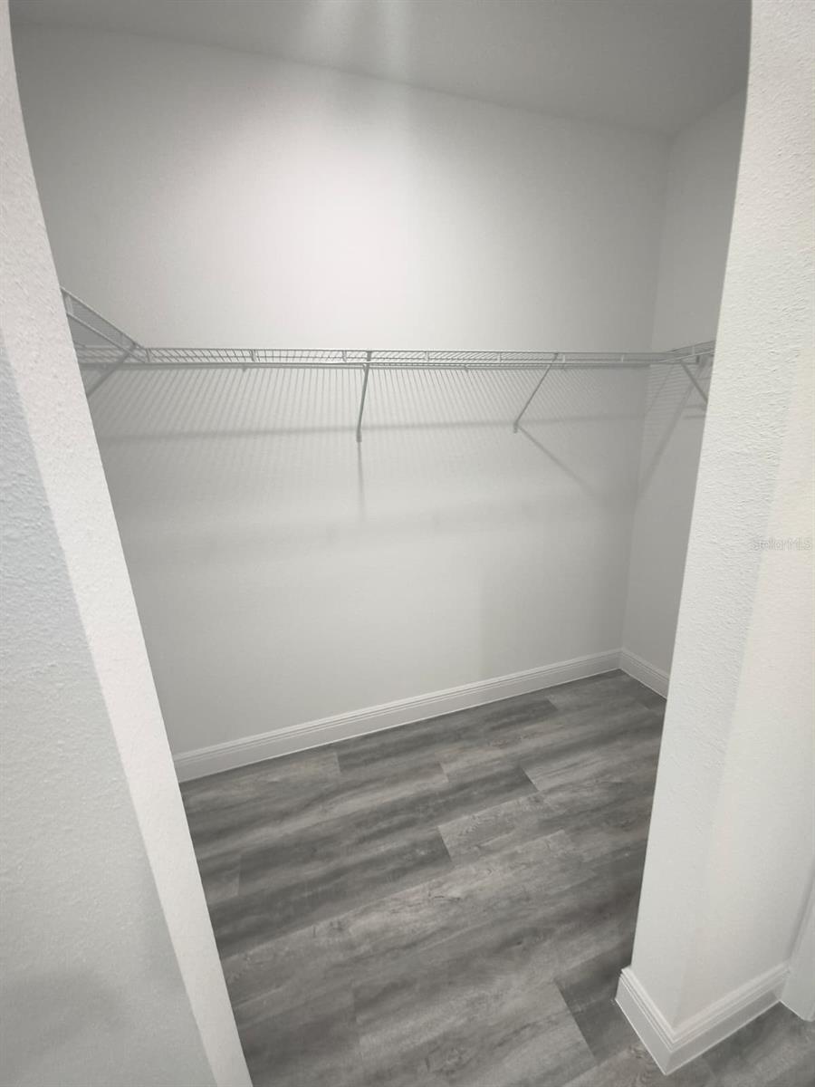 171 Marion Oaks Trl Property Photo 6