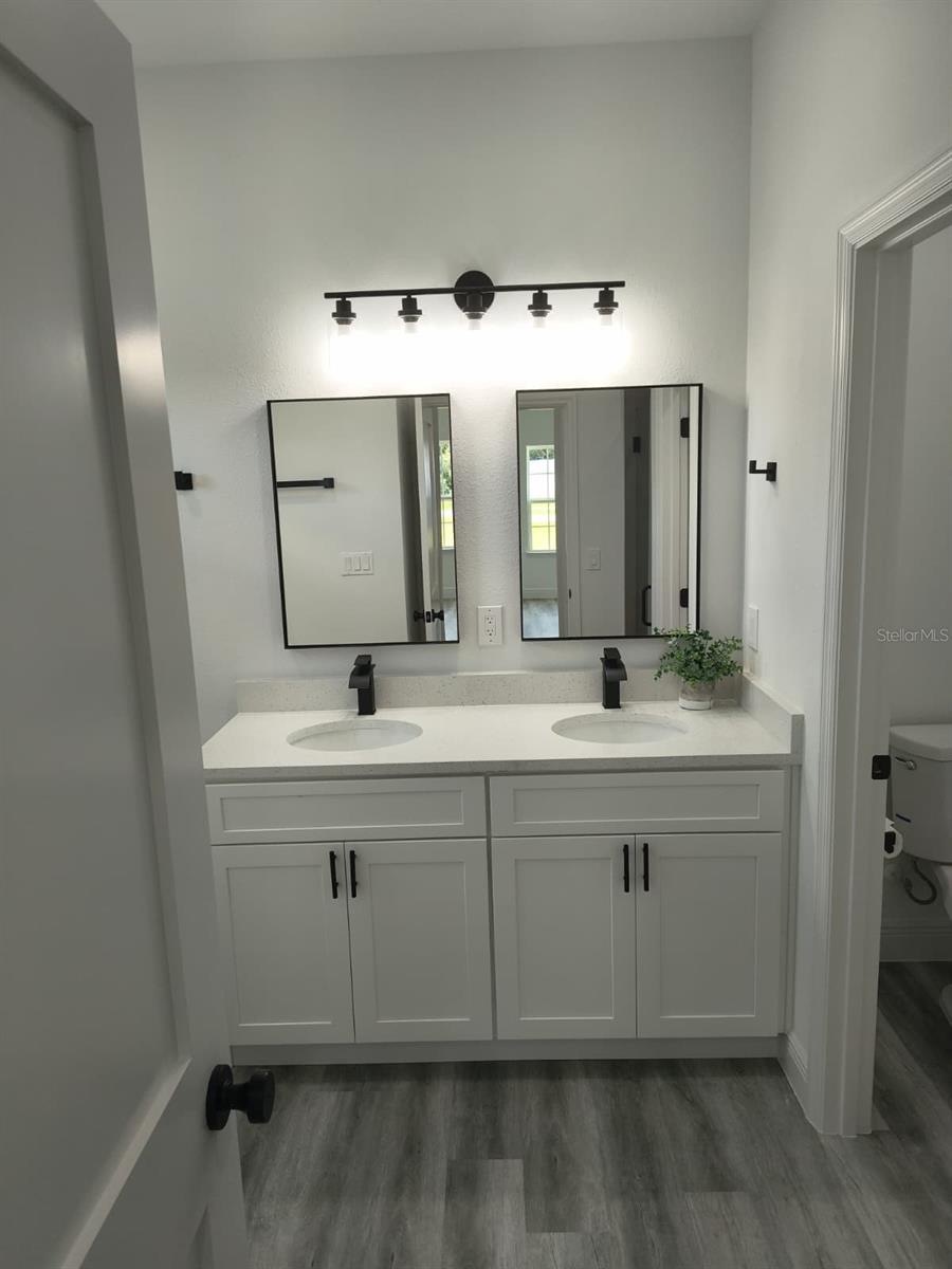 171 Marion Oaks Trl Property Photo 9