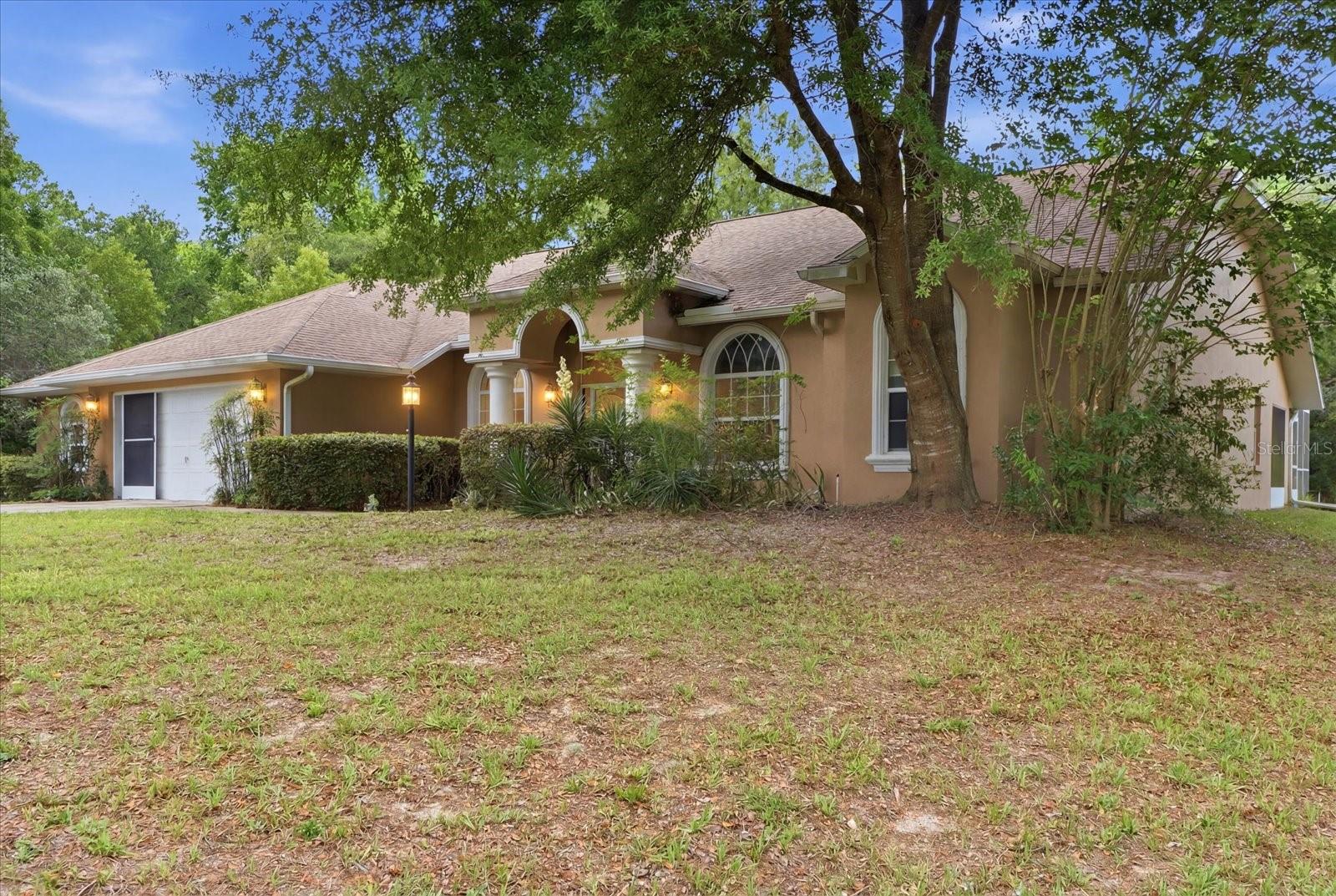 2667 W Pine Ridge Blvd Property Photo 3