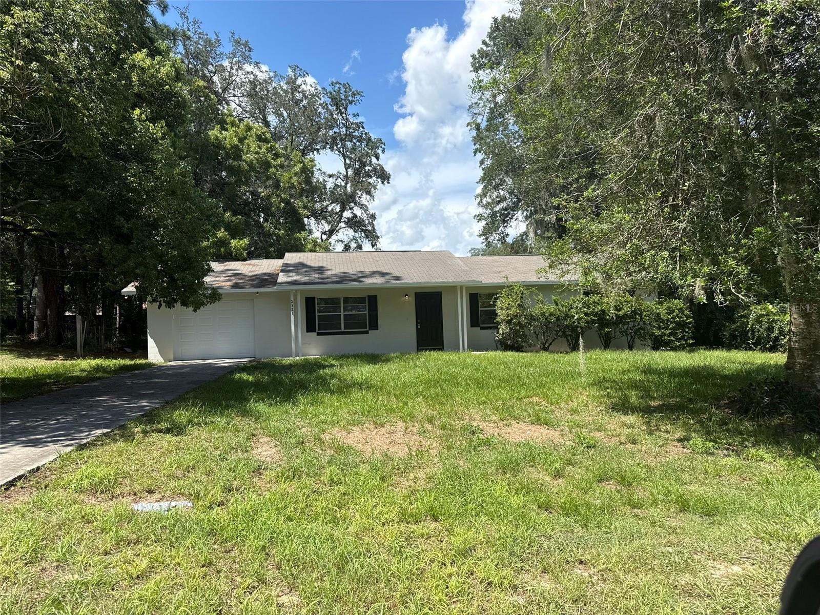2321 Ne 39th St Property Photo 1