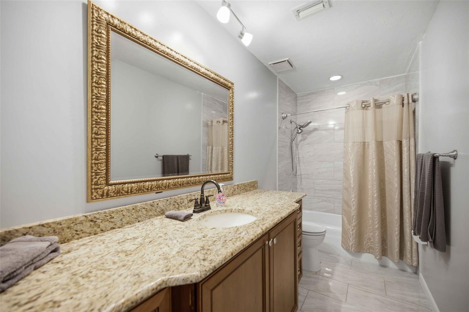 2830 Sw 37th Dr Property Photo 25