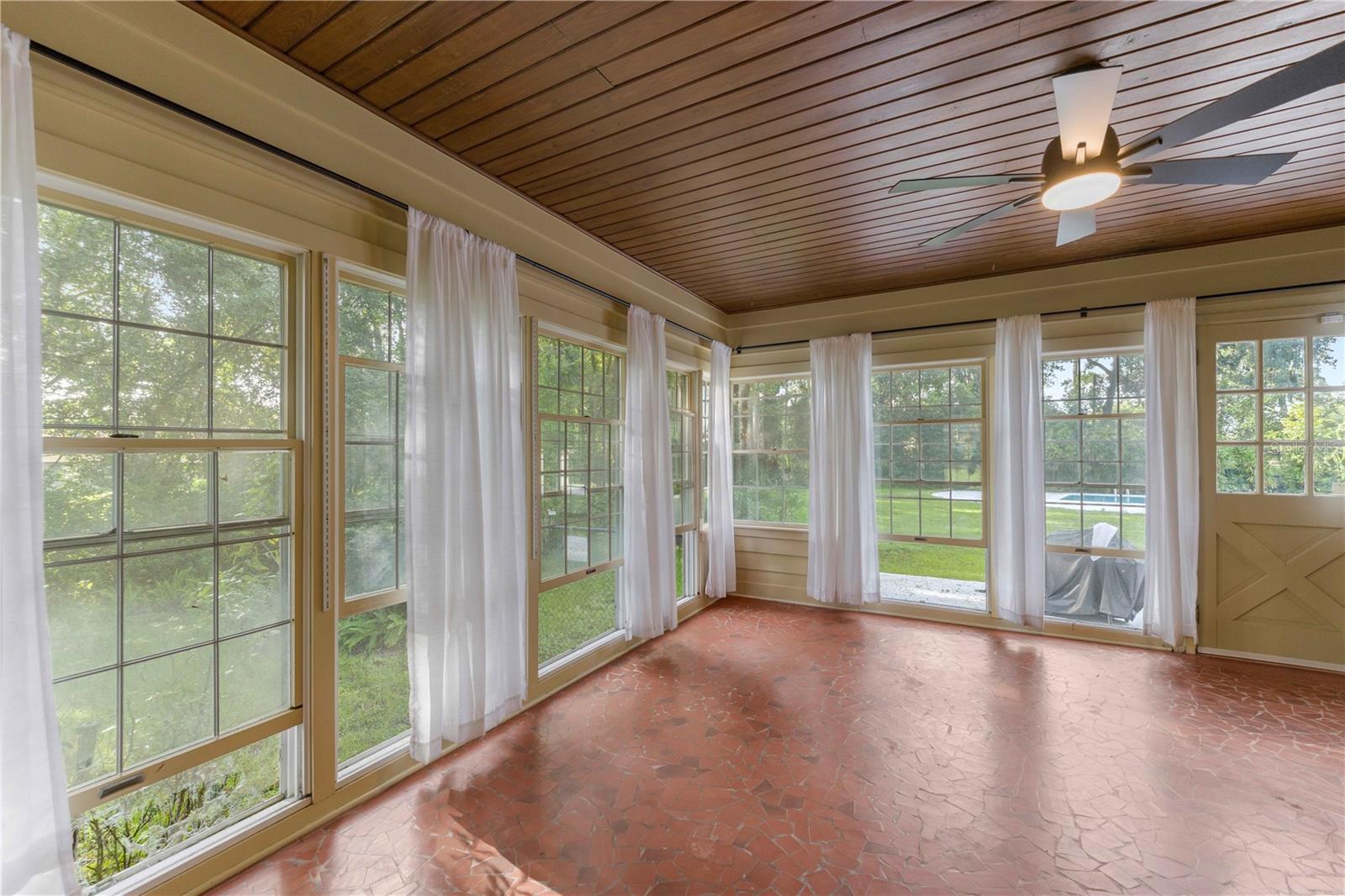 3422 E Fort King St Property Photo 16