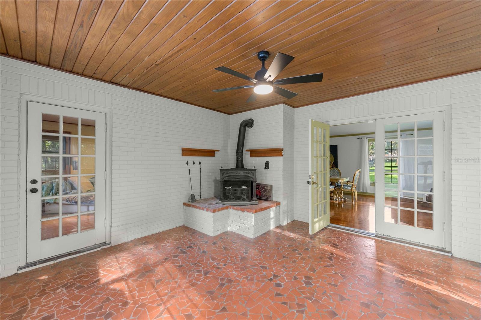 3422 E Fort King St Property Photo 17