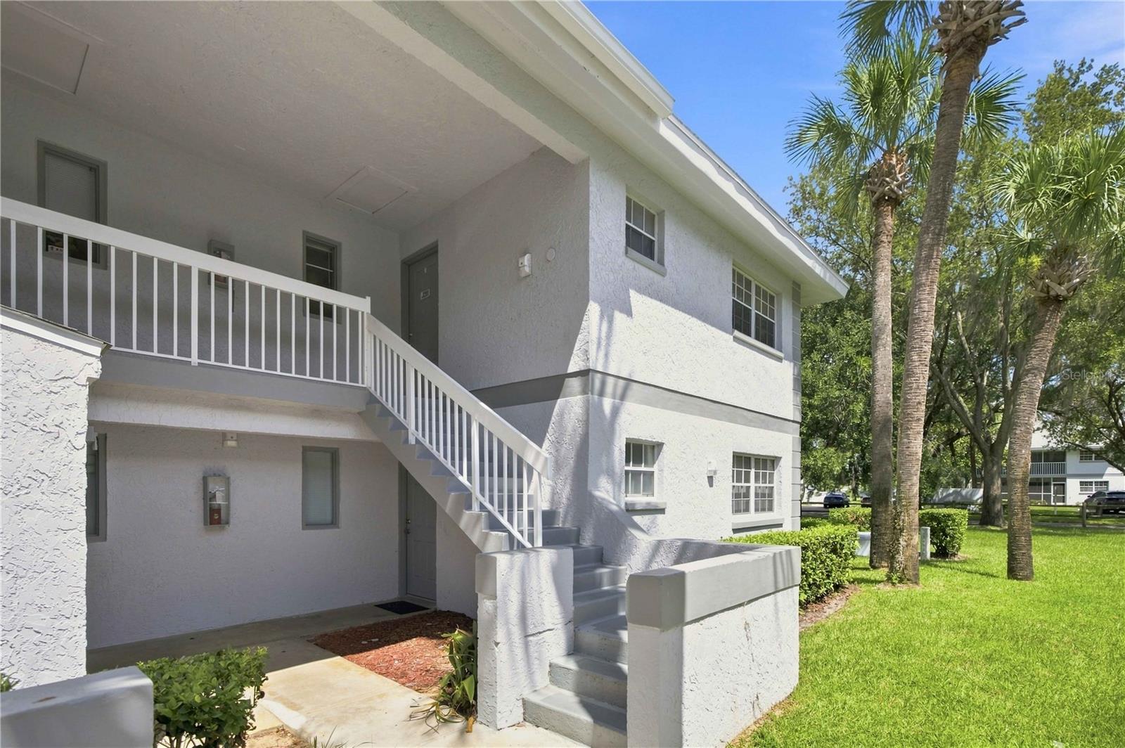 571 Midway Trak #j201 Property Photo 3