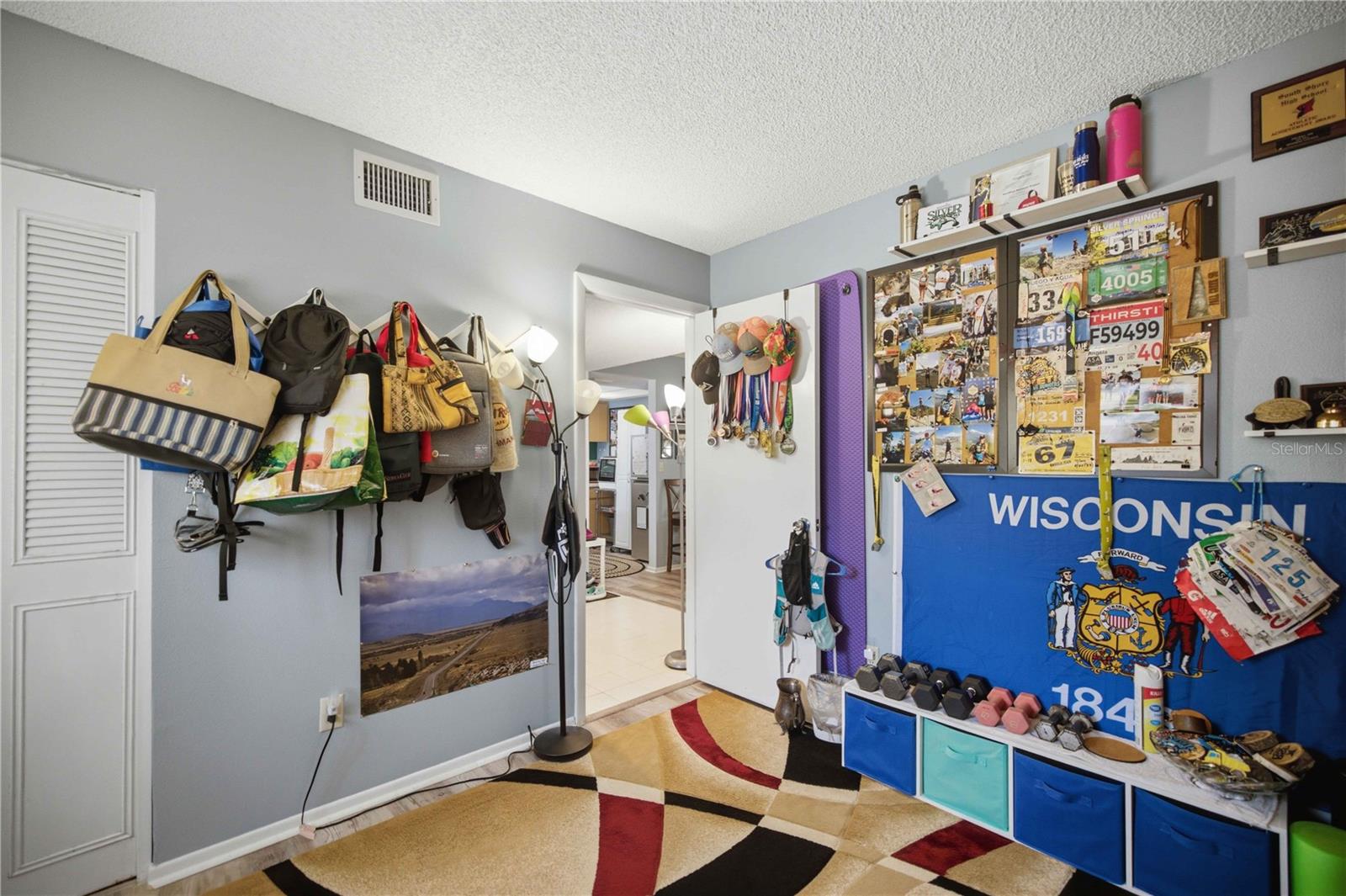 571 Midway Trak #j201 Property Photo 14