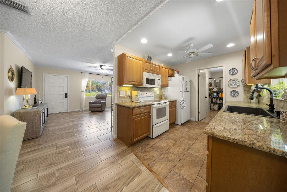 10945 Sw 77th Ct Property Photo 28