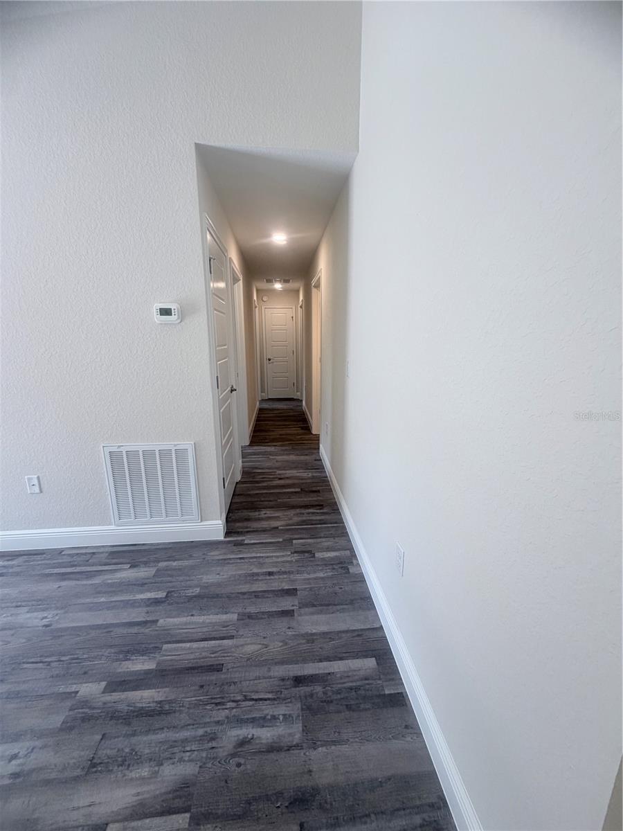 23 Oak Circle Property Photo 9