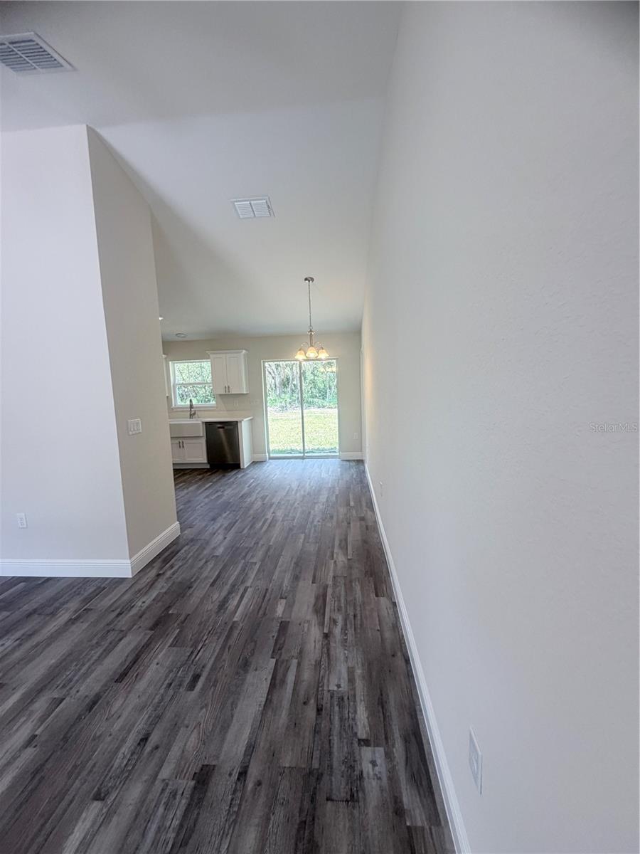 23 Oak Circle Property Photo 10