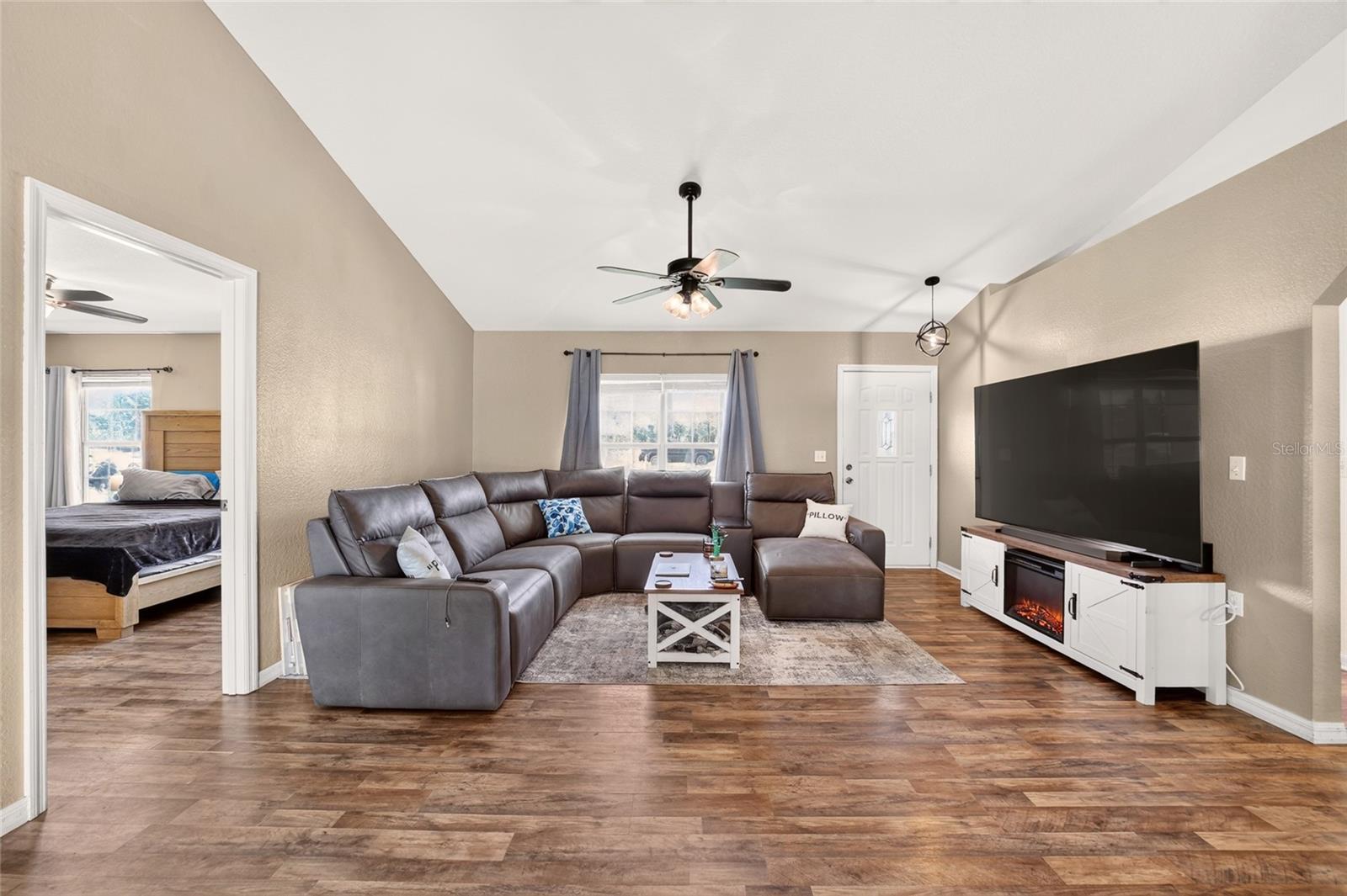 6930 Bahia Rd Property Photo 24
