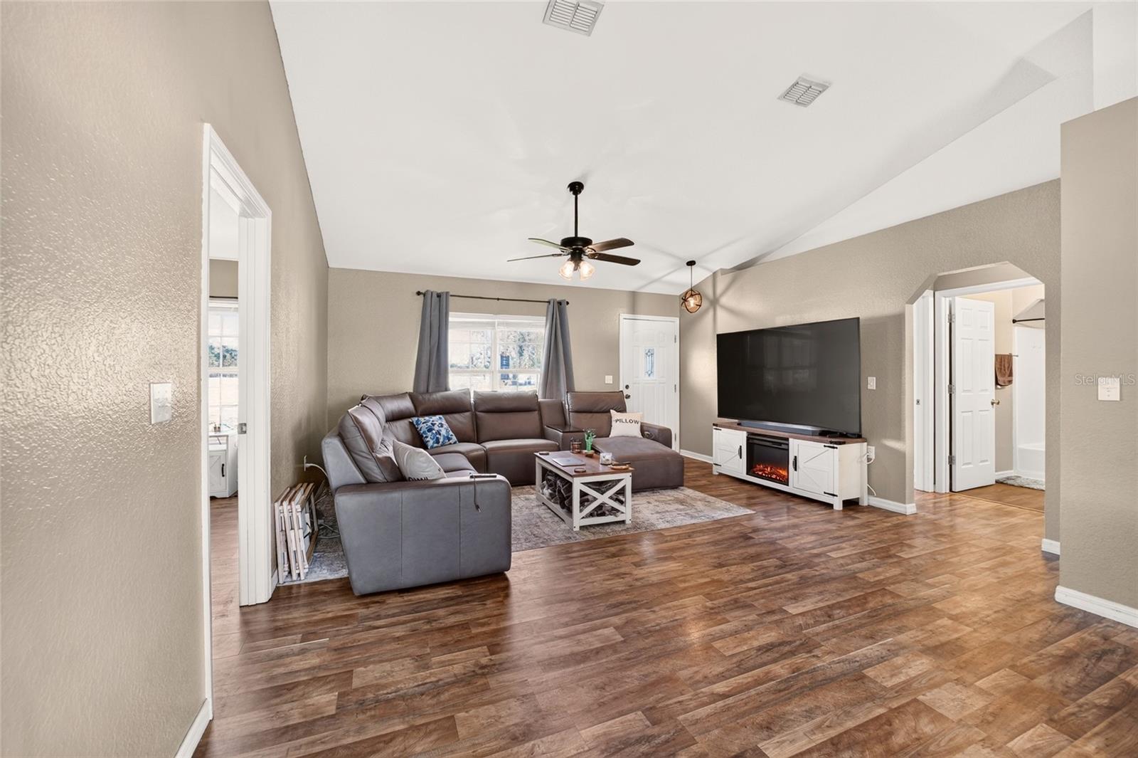 6930 Bahia Rd Property Photo 25
