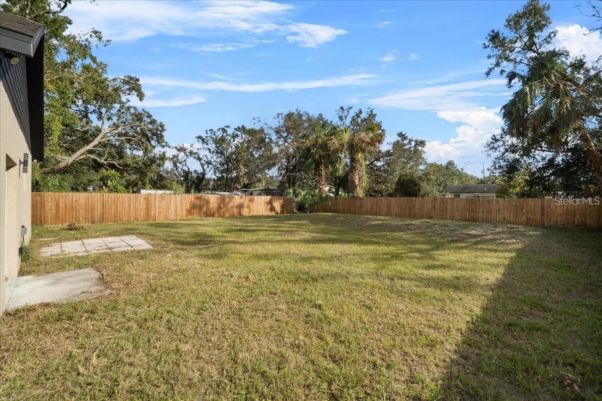 724 W Crescent Dr Property Photo 20
