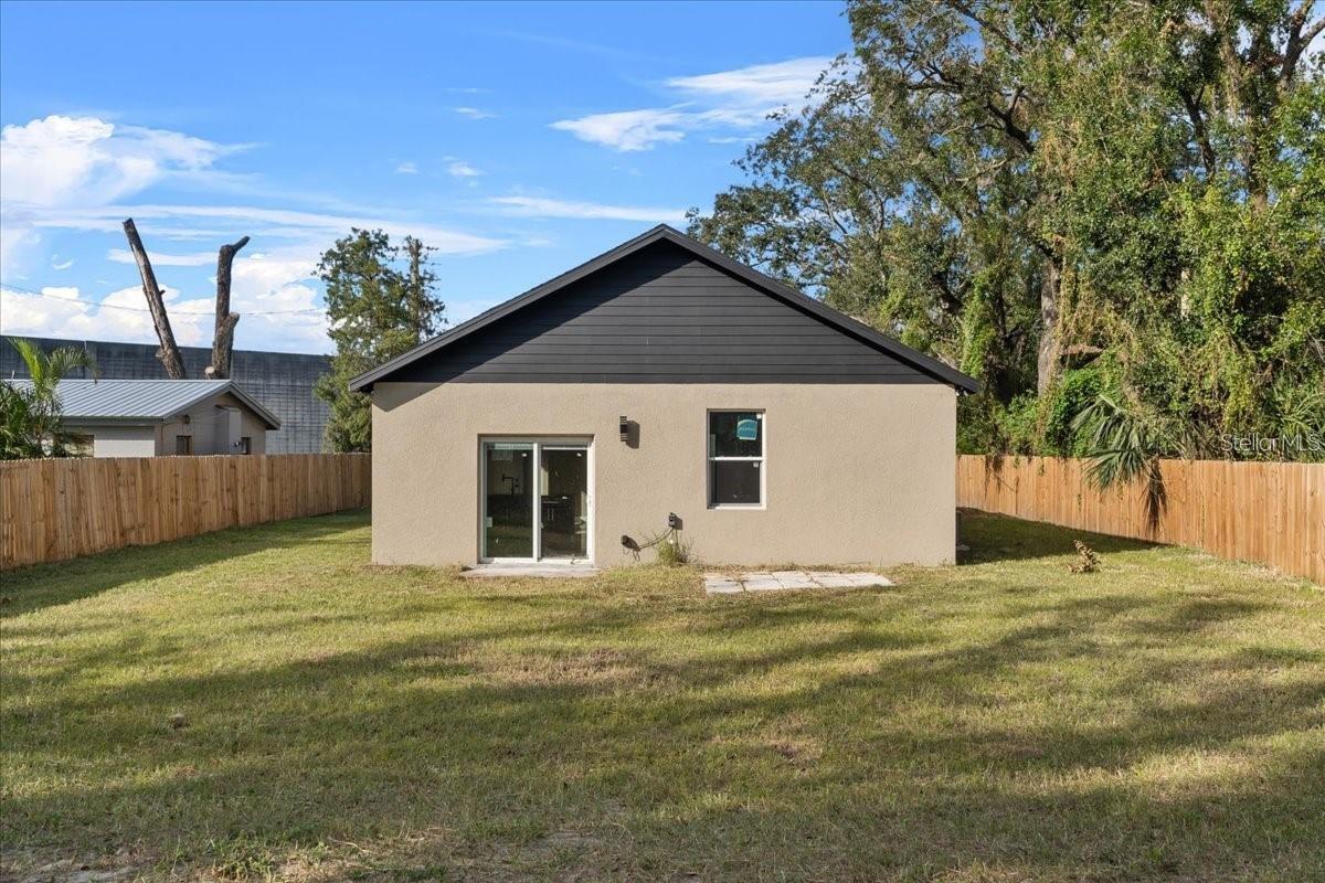 724 W Crescent Dr Property Photo 22