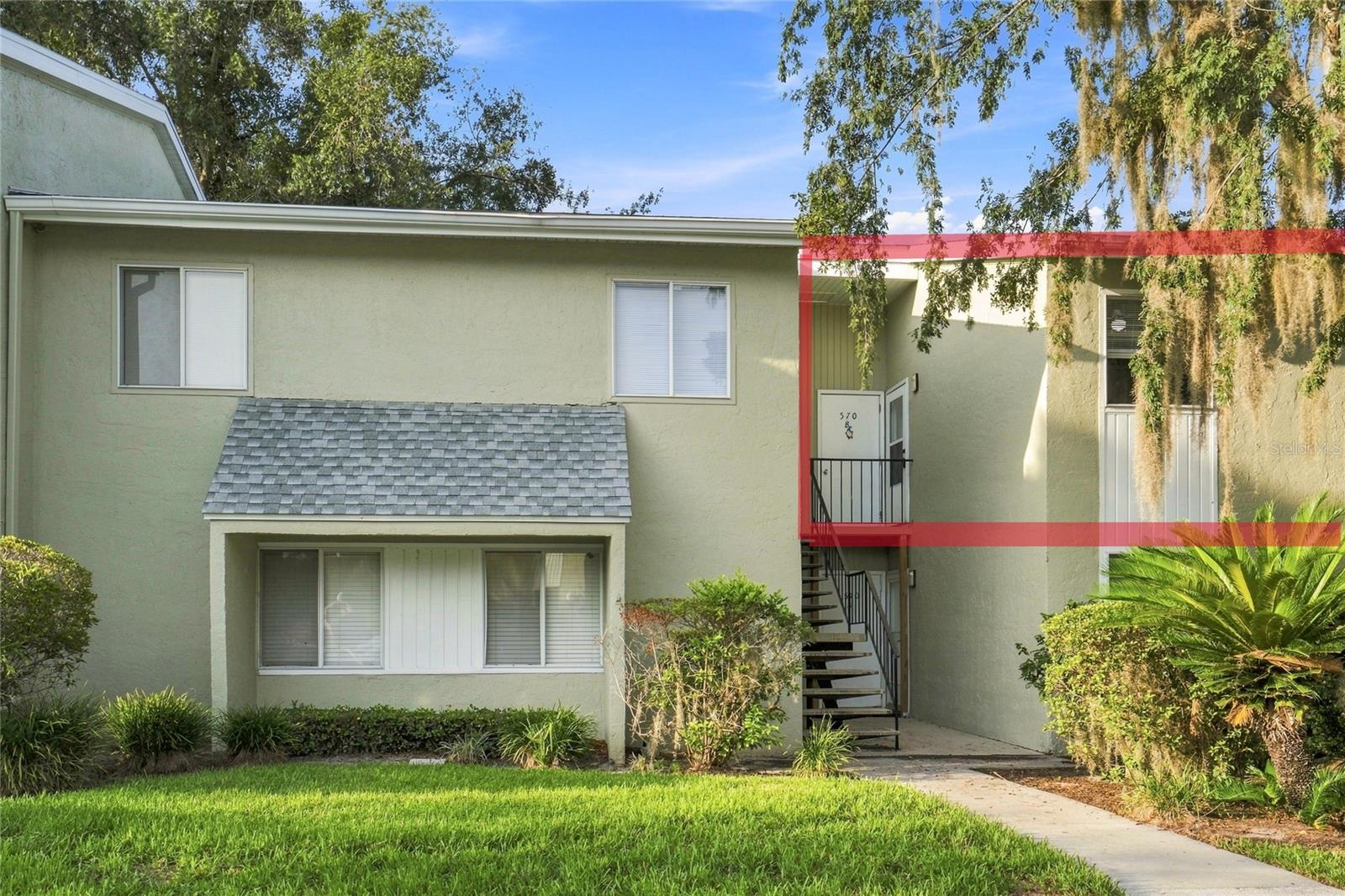 570 BAHIA CIR #B Property Photo 1