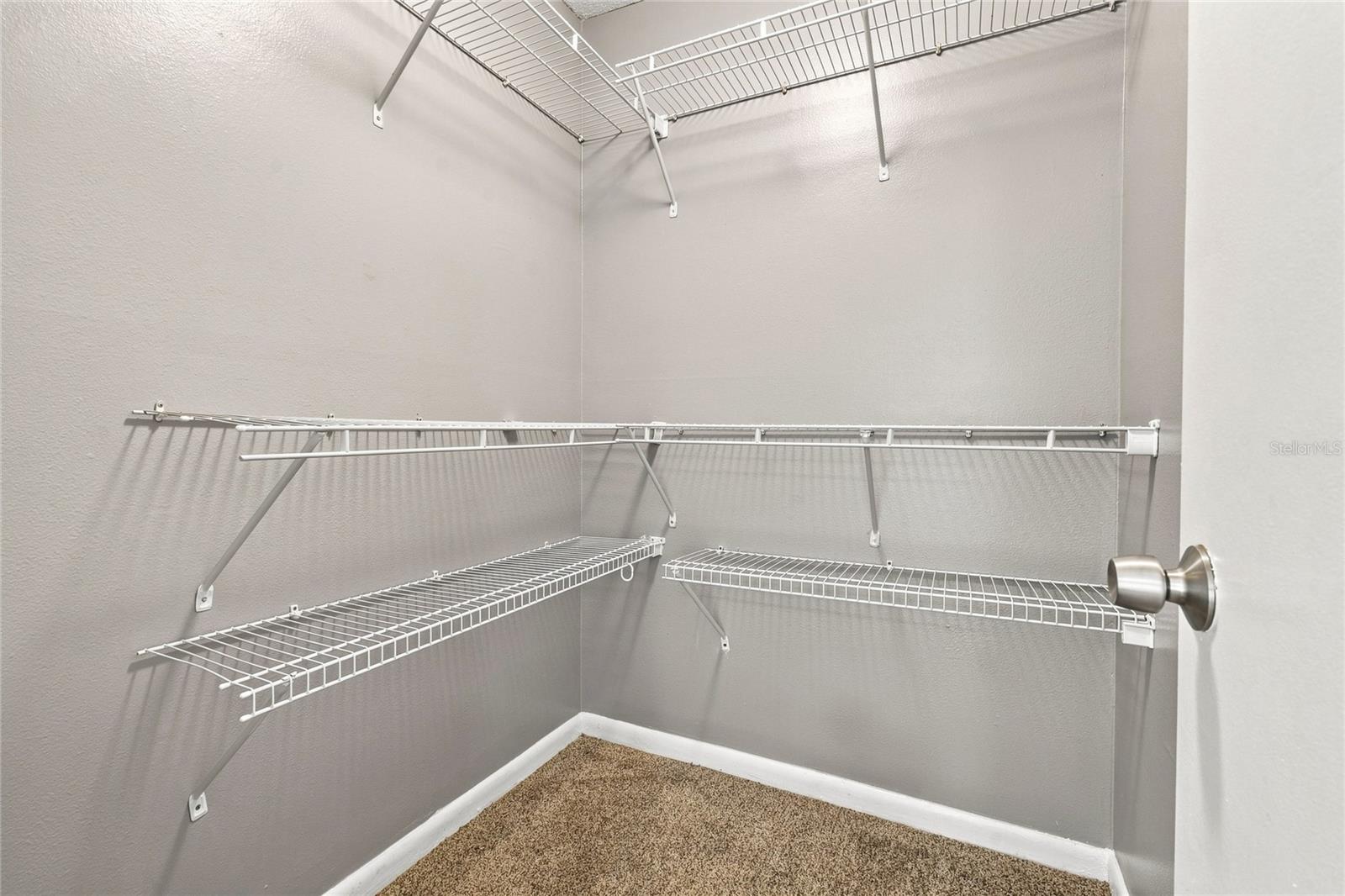 570 Bahia Cir #b Property Photo 12