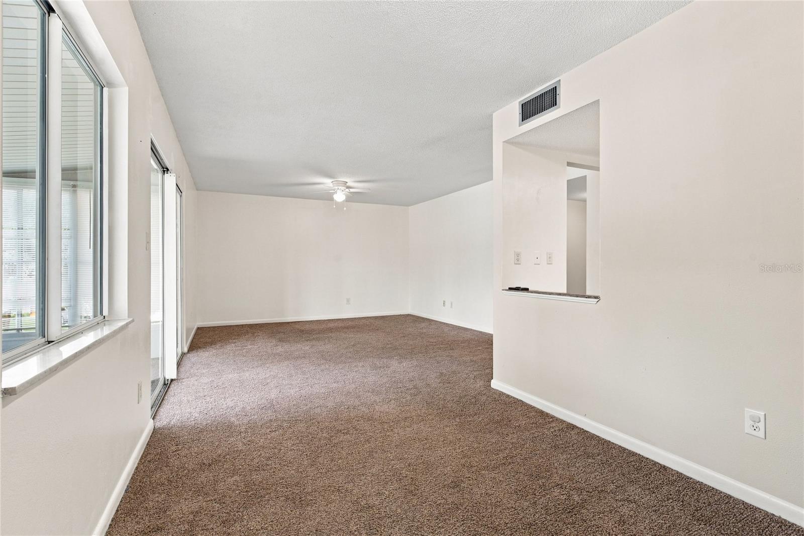 570 Bahia Cir #b Property Photo 21