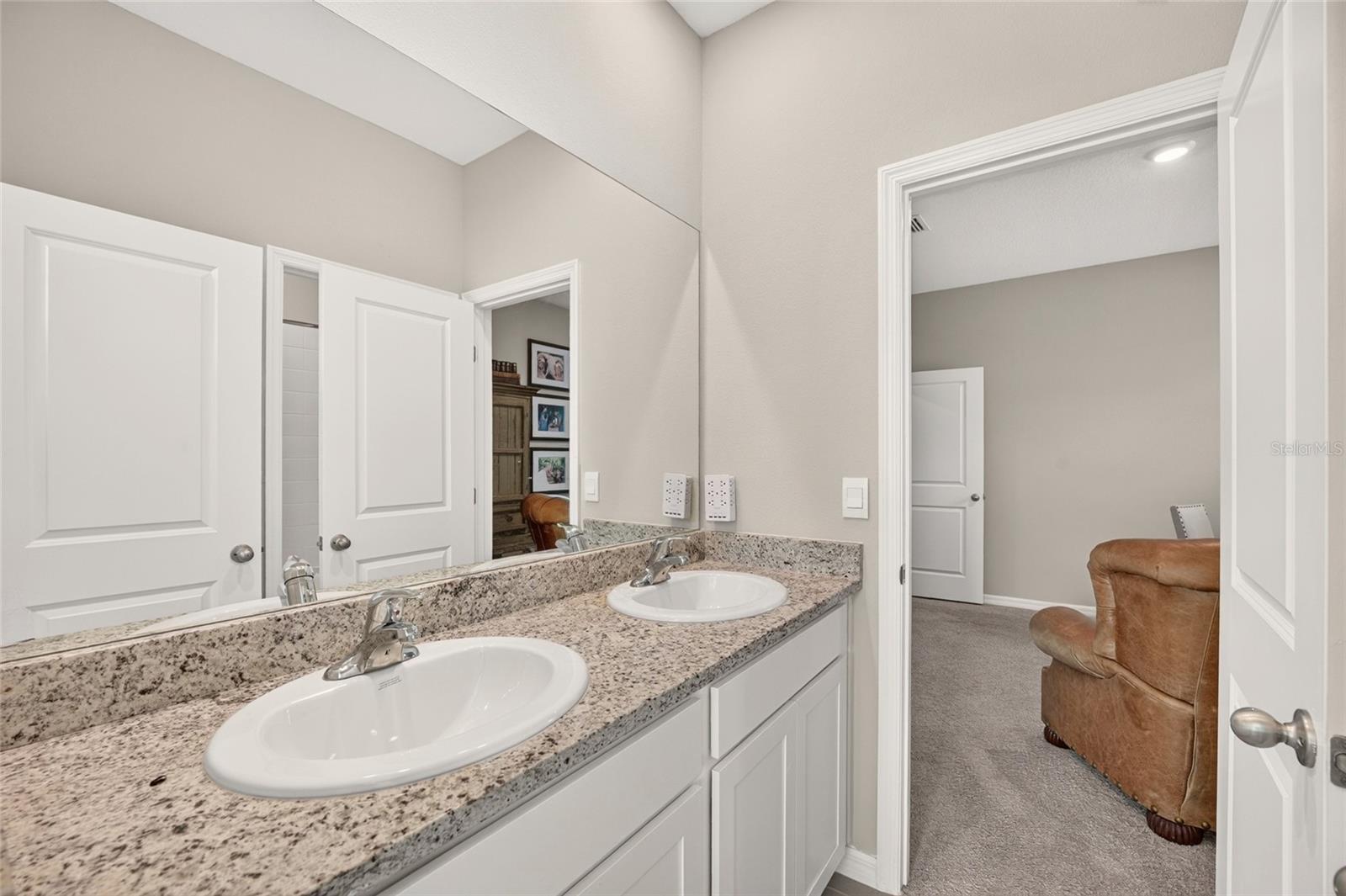 4974 Nw 39th Loop Property Photo 57