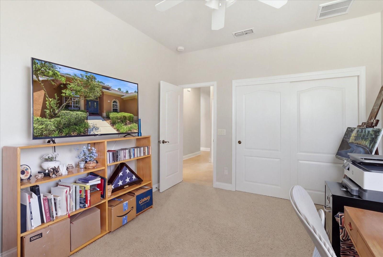 16 Cactus St Property Photo 29