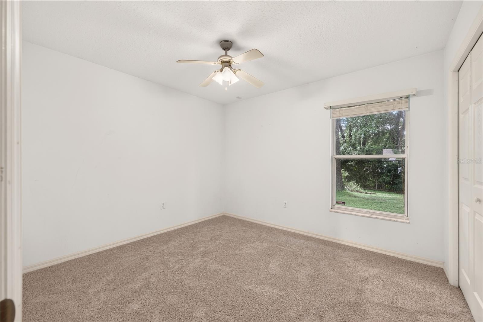 211 Edison St Property Photo 30