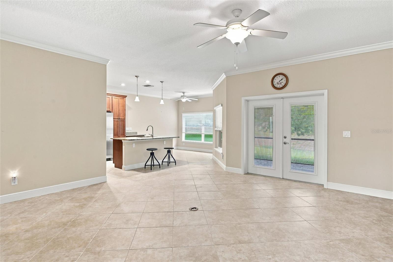 555 Dowling Cir Property Photo 15
