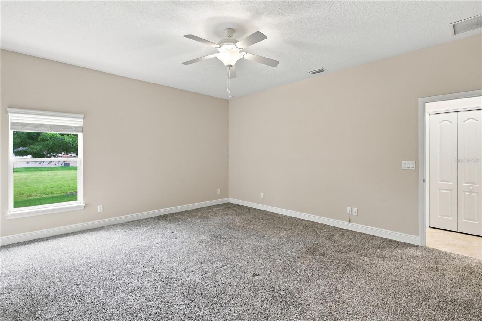 555 Dowling Cir Property Photo 18