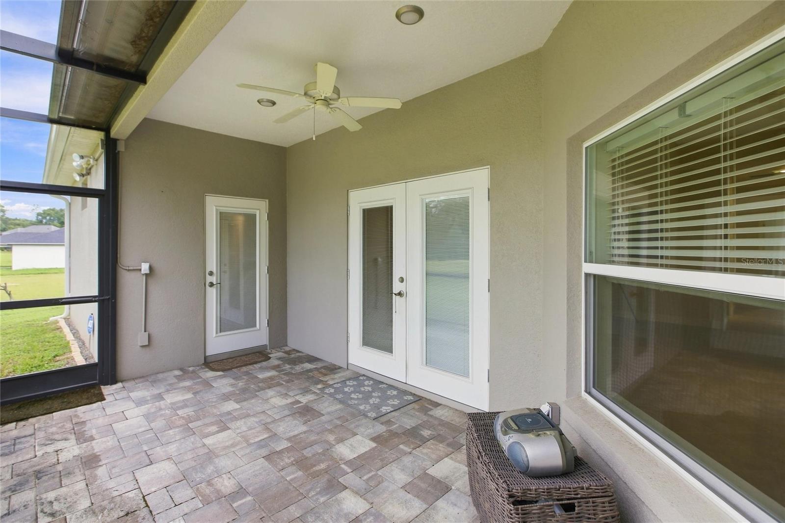 555 Dowling Cir Property Photo 28