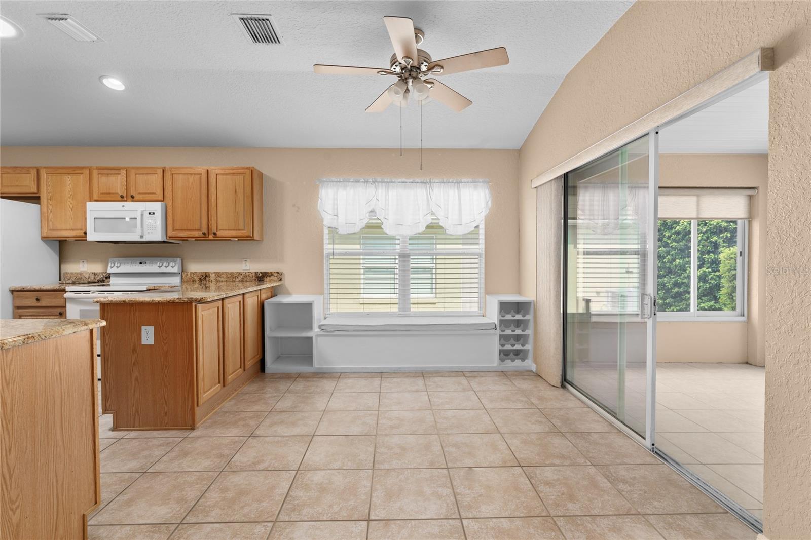 9215 Se 118th Loop Property Photo 12