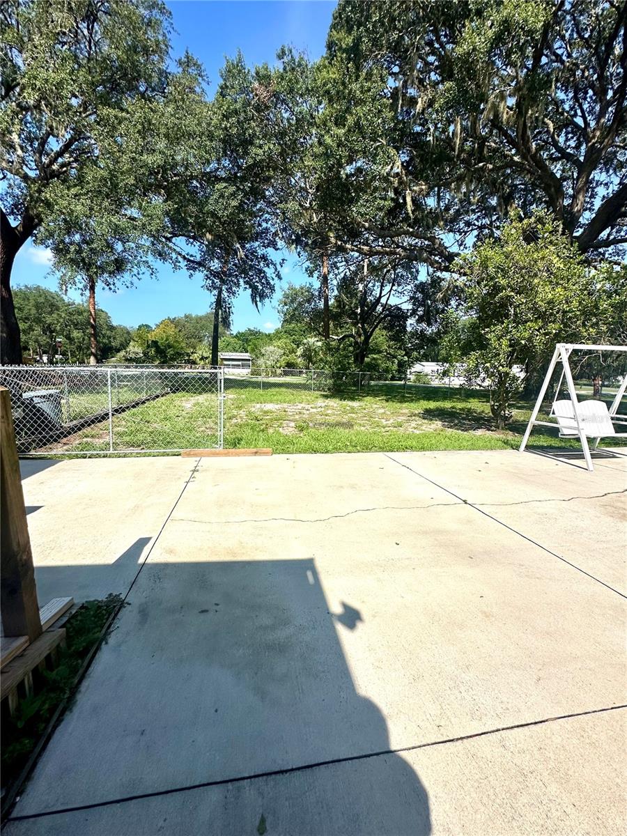 202 Ash St Property Photo 6