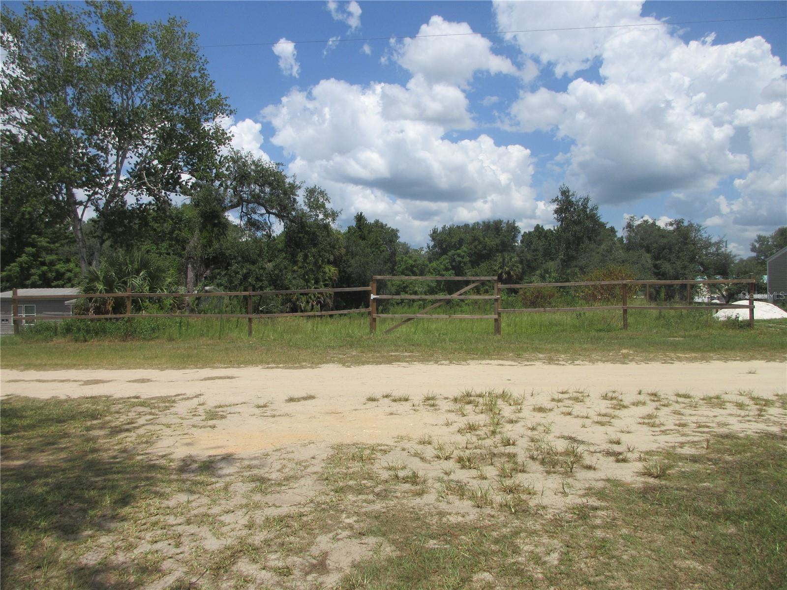 TBD SE 19TH ST Property Photo 1