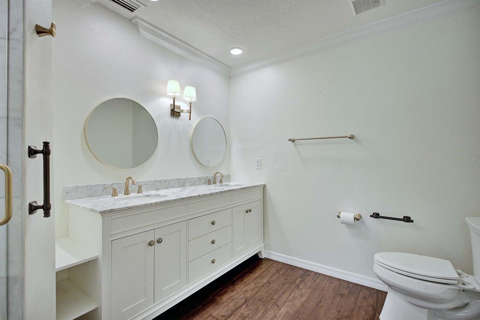 3855 Rodeo Dr Property Photo 20