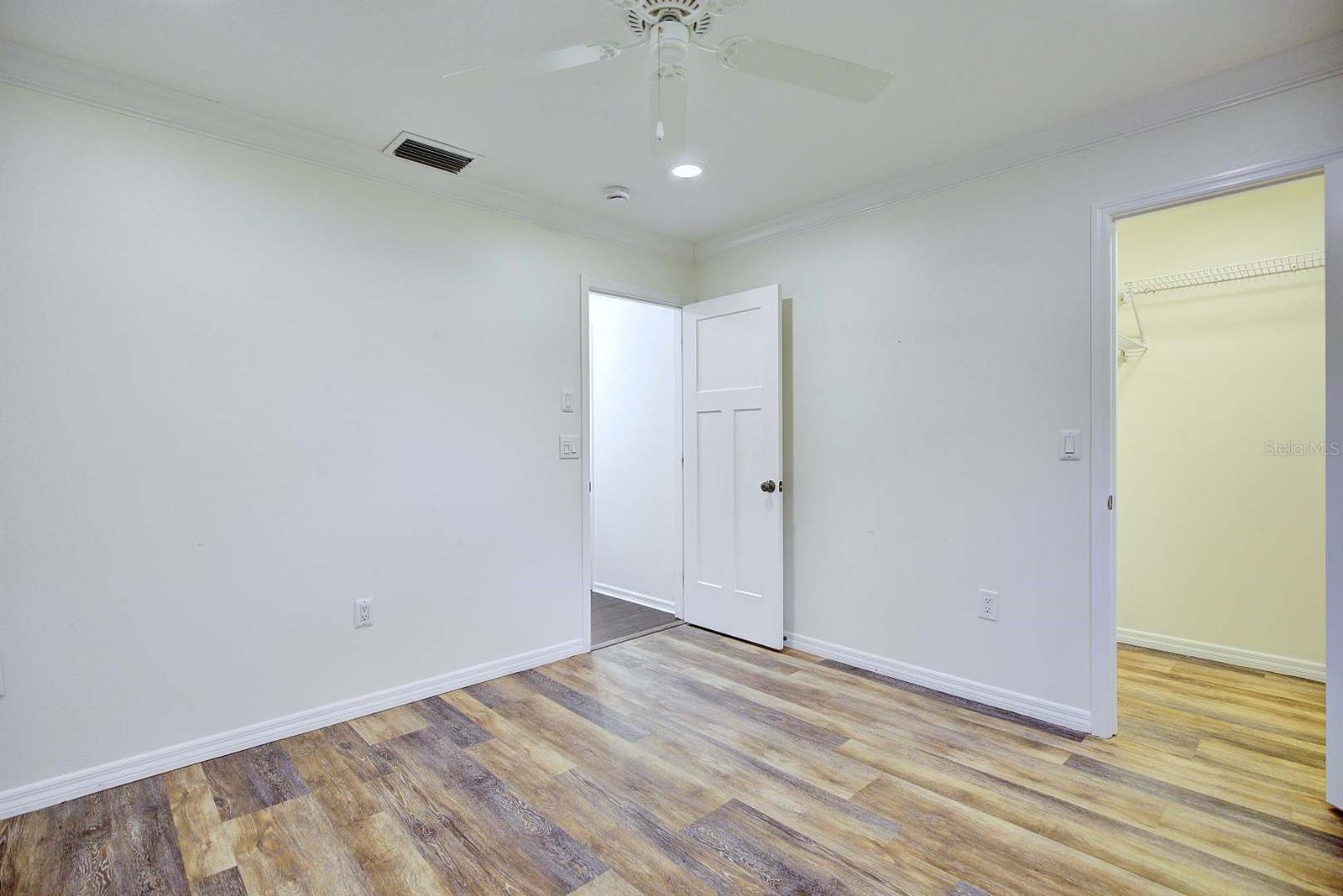 3855 Rodeo Dr Property Photo 24