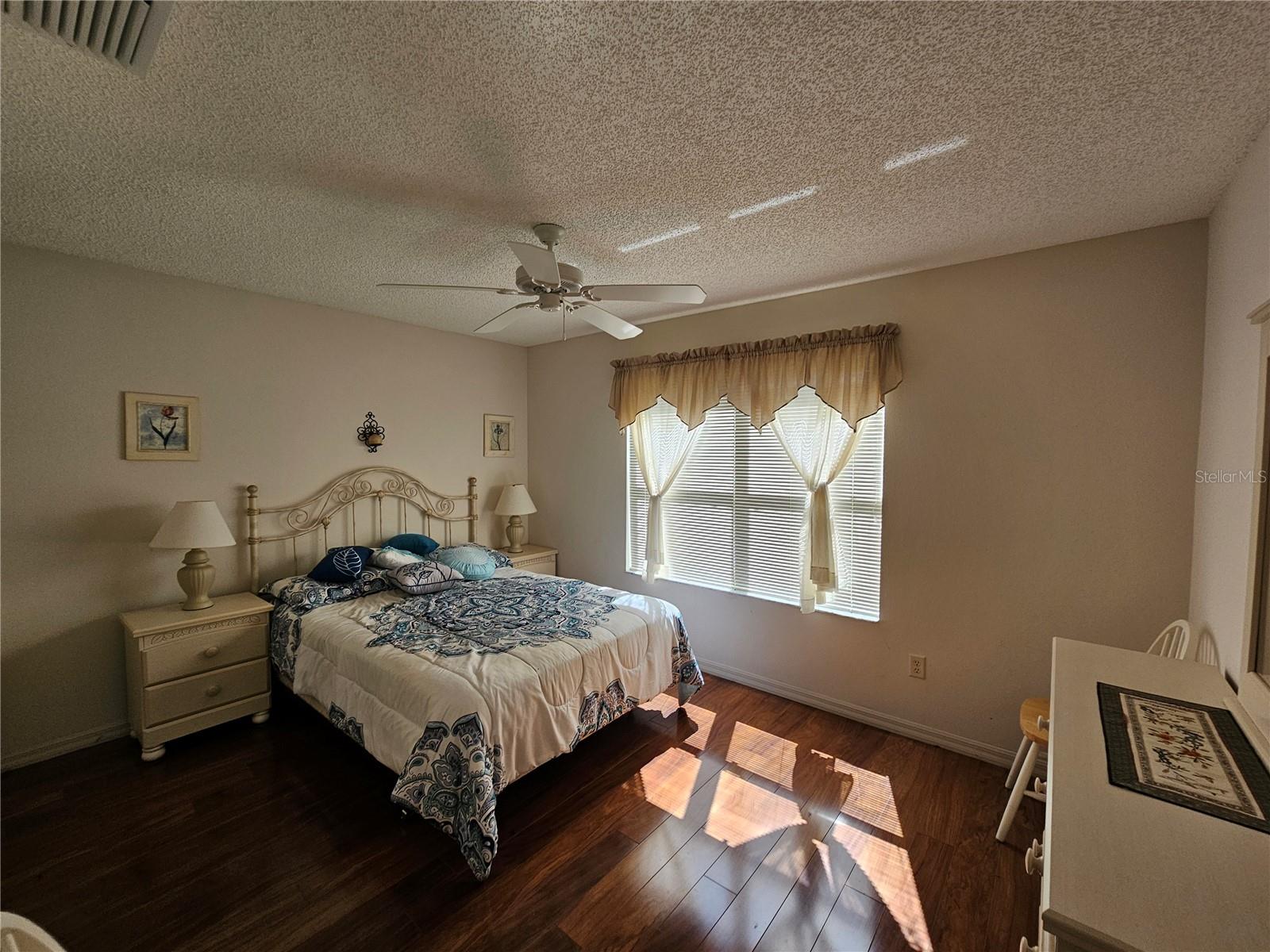 945 Candler Pl Property Photo 12