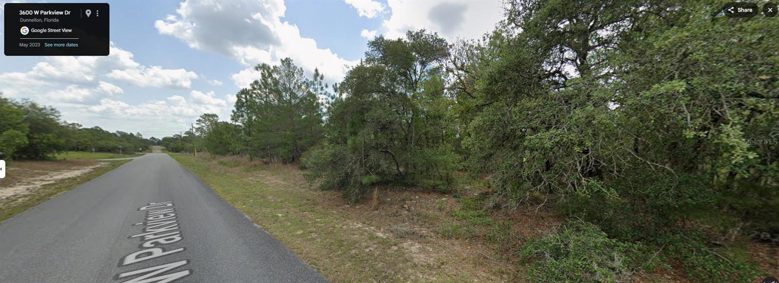 3600 W PARKVIEW DR Property Photo 1