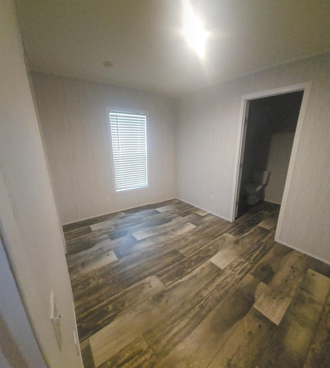 862 Ne Coldwater Ave Property Photo 9