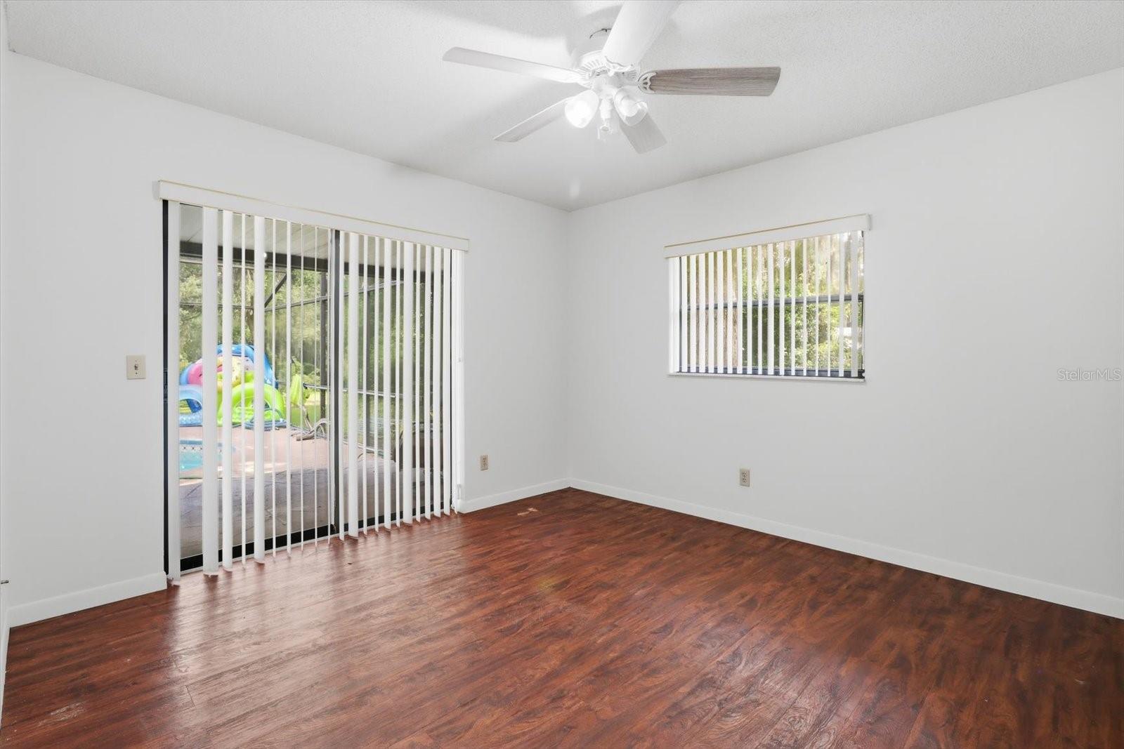 9685 W Tom Mason Dr Property Photo 16
