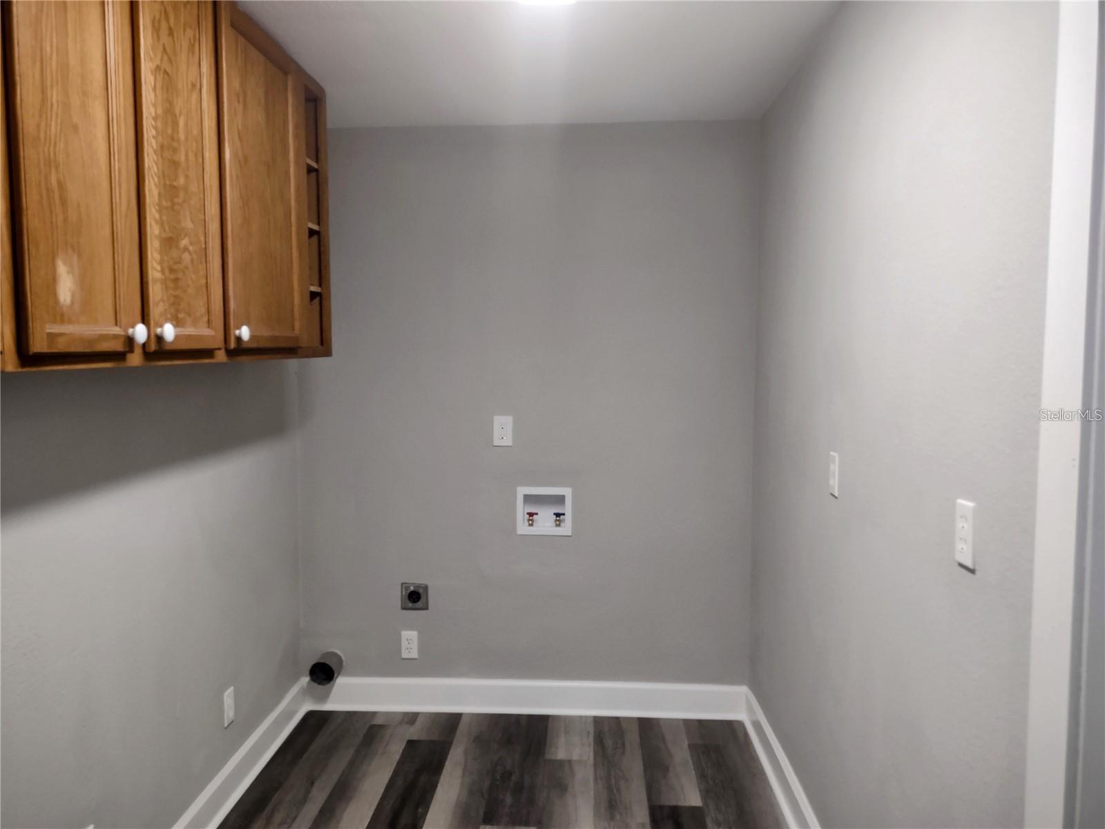 810 Nw 59th Ct Property Photo 23