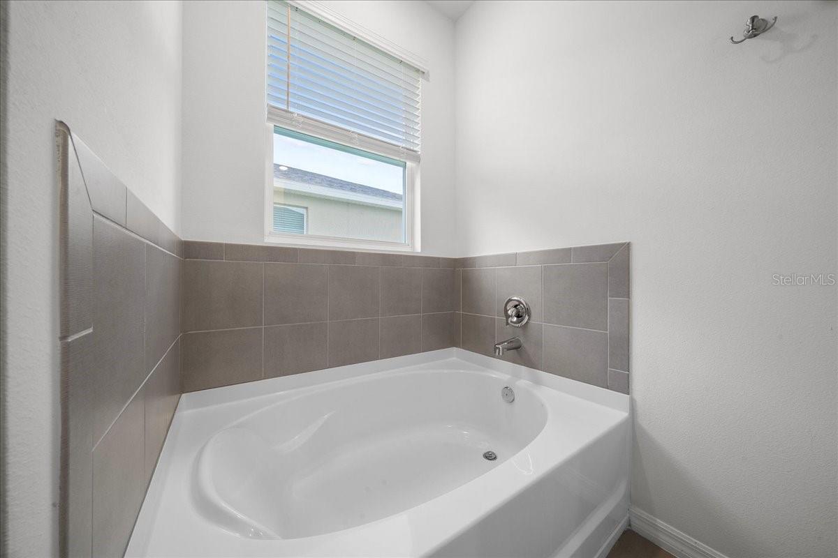 4355 Nw 55th Ter Property Photo 40