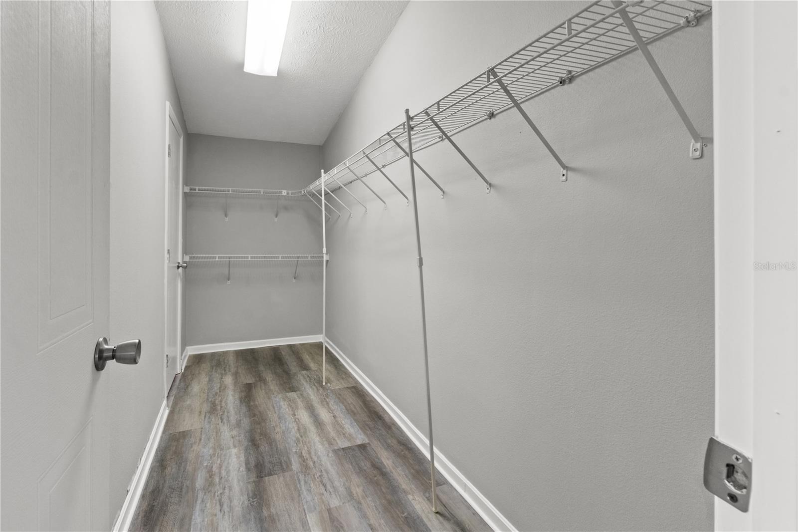 570 Sw 78th Ter Property Photo 17