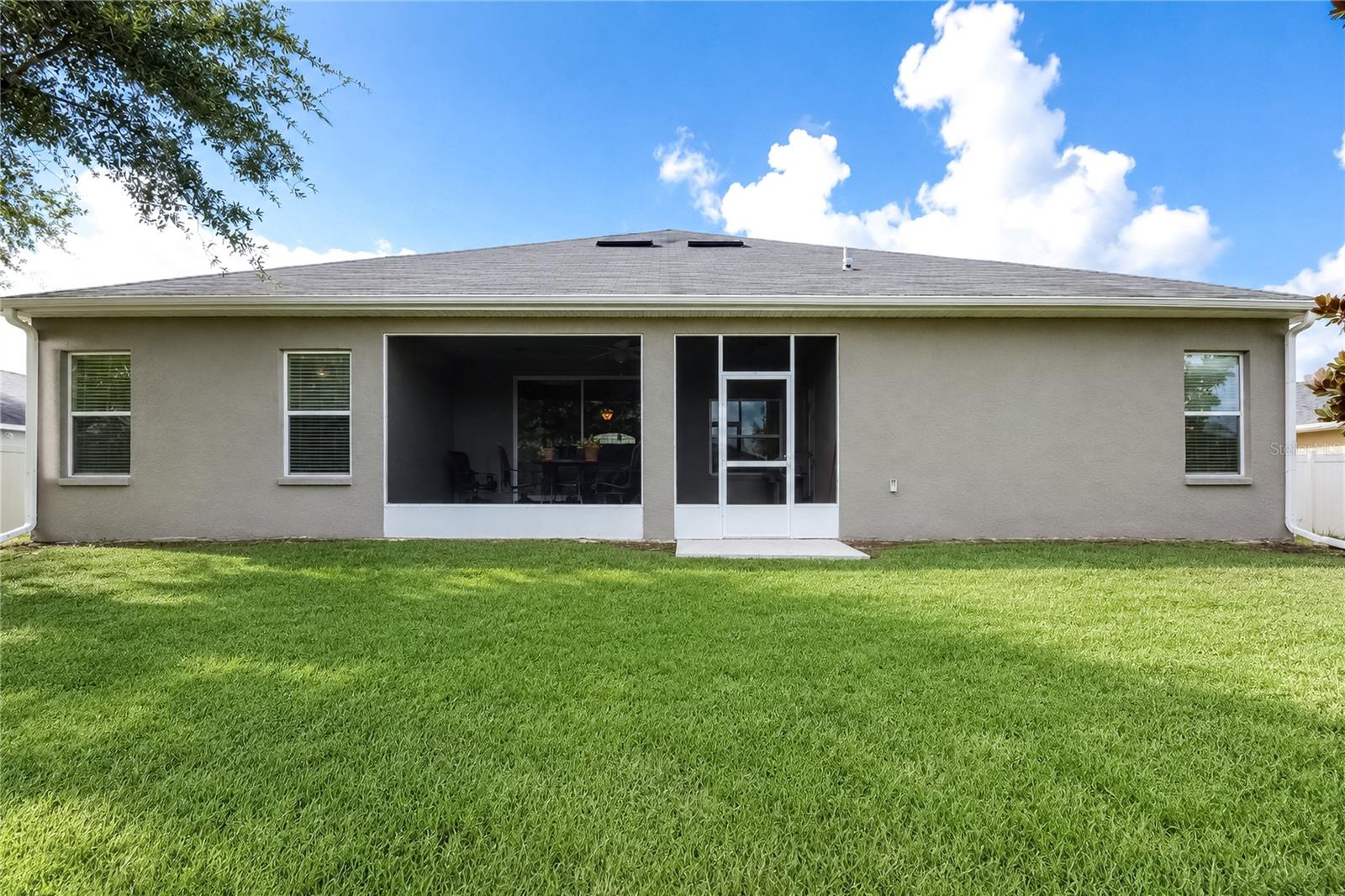 9857 Sw 51st Ct Property Photo 53