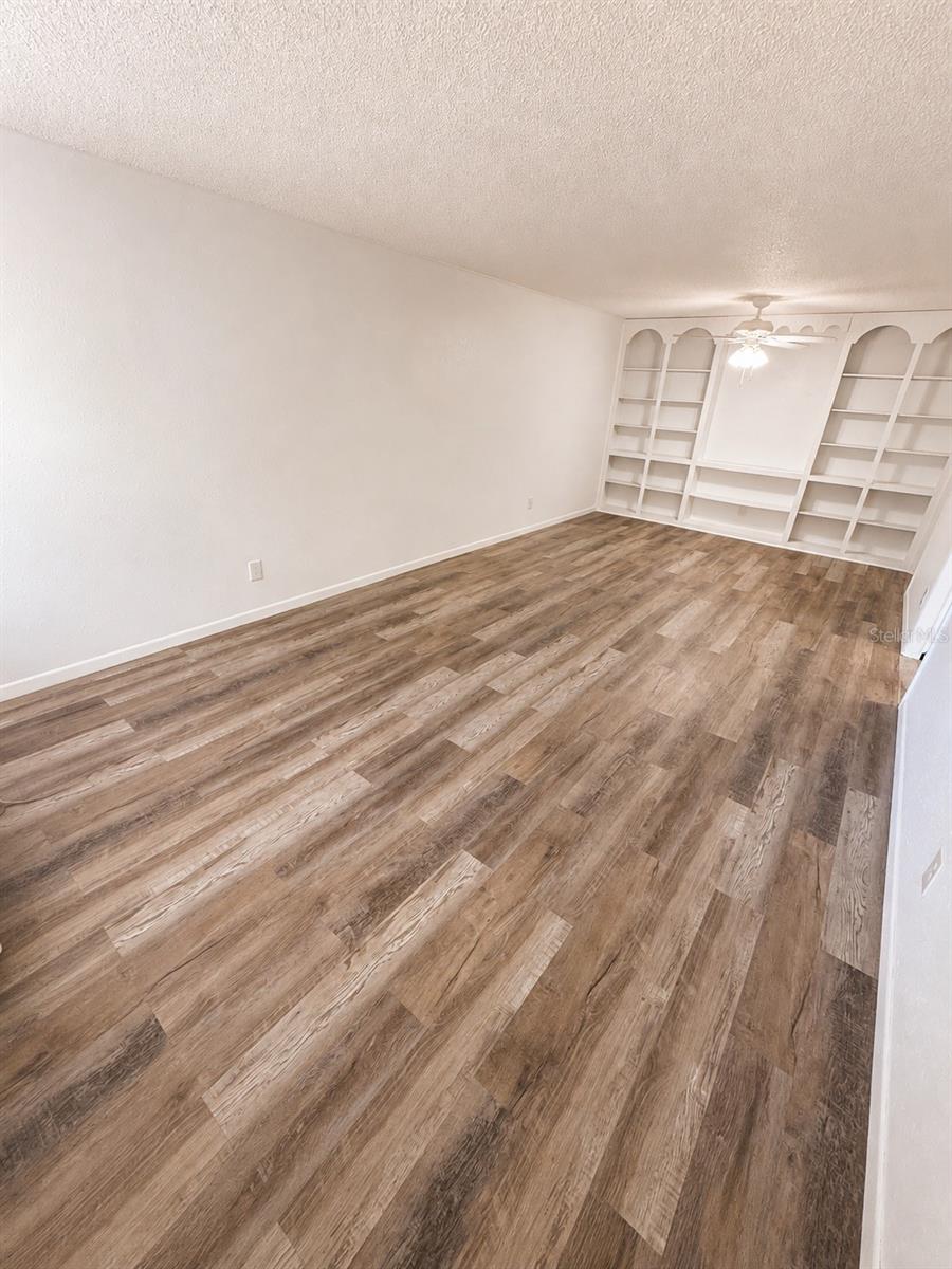 420-420 Mills St #20 Property Photo 2