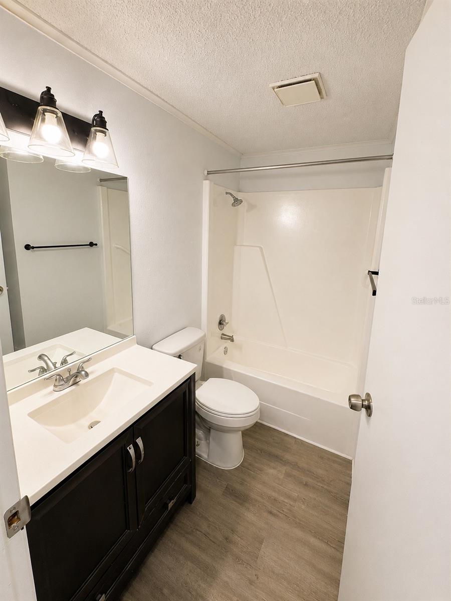 420-420 Mills St #20 Property Photo 4